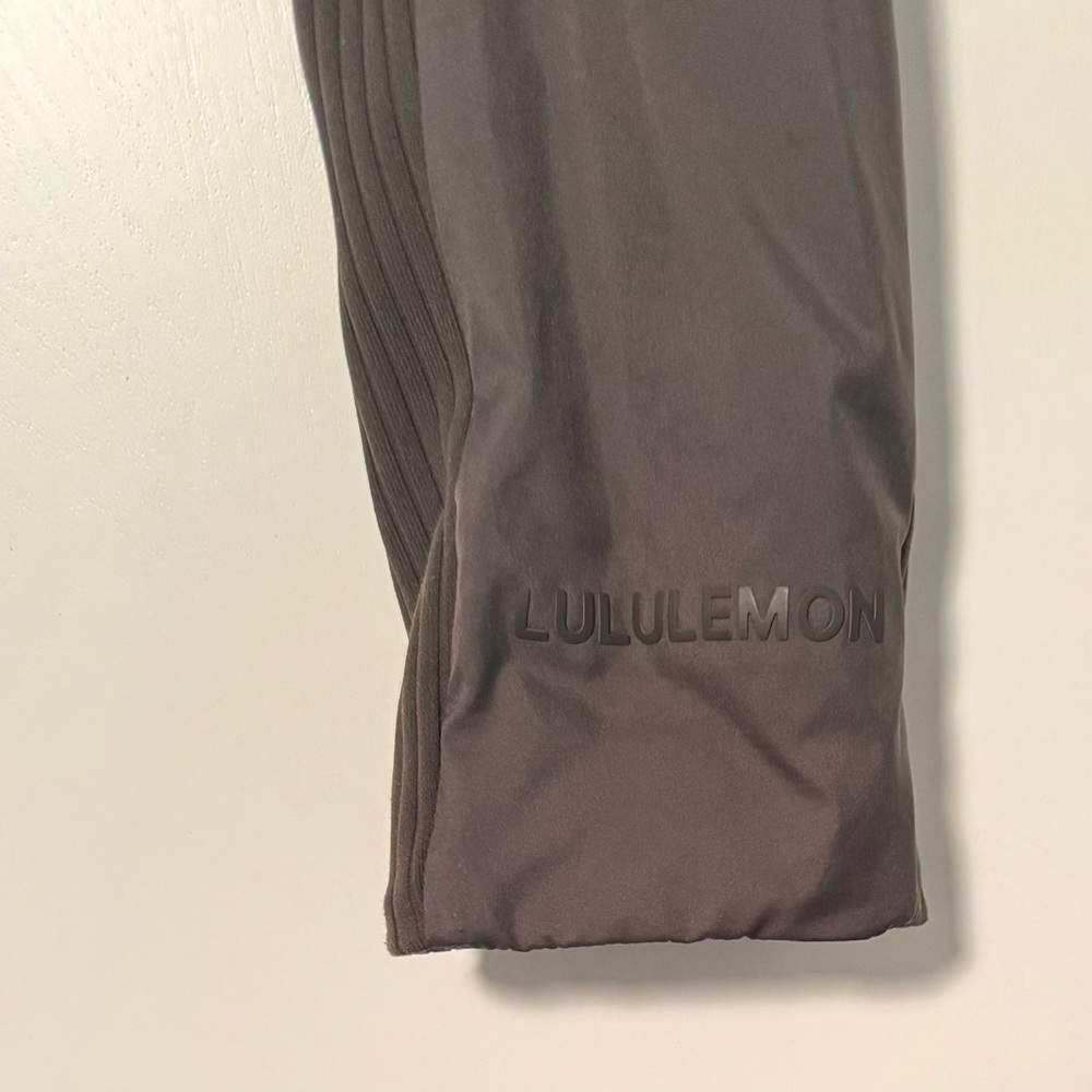 Lululemon Athletica Olive Puffer Jacket - Picture 5 of 7